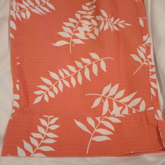 IZOD Women's Coral Pink Floral Capris. Sz. 20 Front Back Pockets. Plussize - Picture 2 of 7